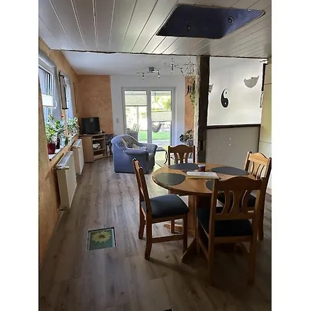 Holzer Feng Shui *
